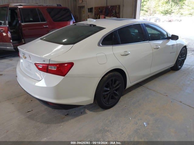 Chevrolet MALIBU 1LT 2017 1G1ZE5ST6HF240555 Image 4