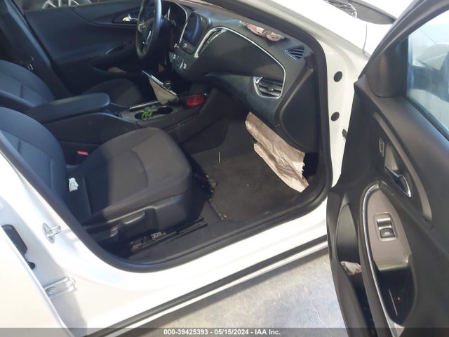 Chevrolet MALIBU 1LT 2017 1G1ZE5ST6HF240555 Image 5