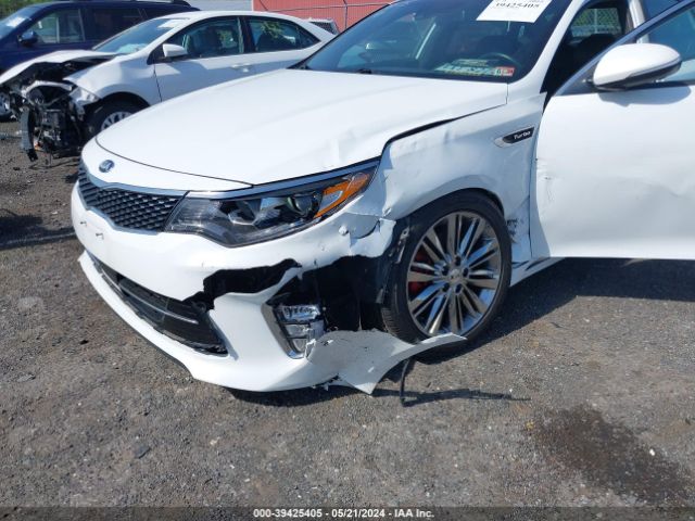 5XXGV4L20JG249046 KIA Optima Sx Turbo