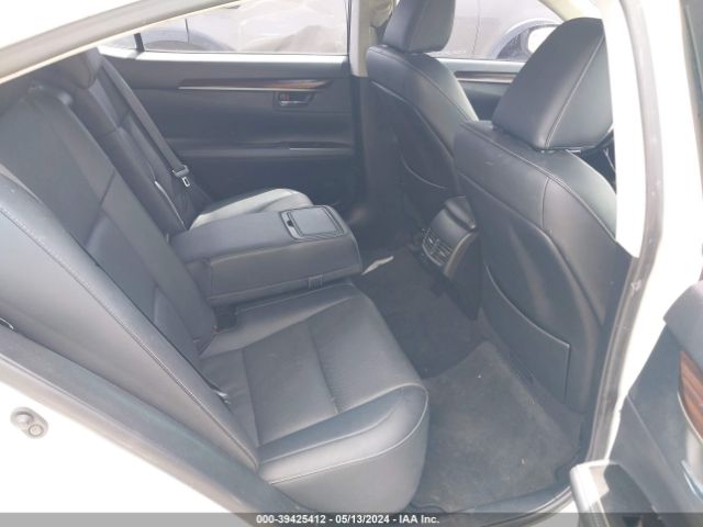 JTHBW1GG6G2111116 Lexus ES 300H