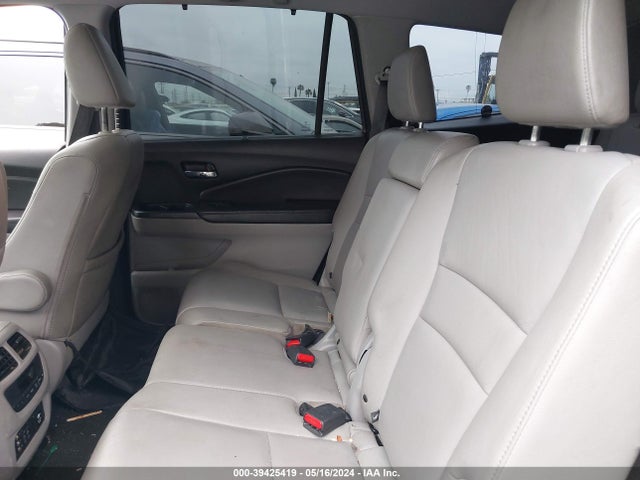 Honda Pilot Touring 2016 5FNYF5H99GB045306 Image 8