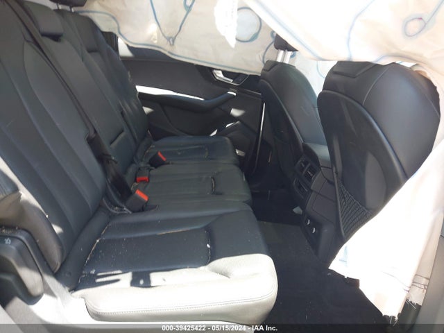 WA1LAAF73JD011678 Audi Q7 3.0t Premium