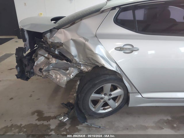 KIA Optima Lx 2015 5XXGM4A70FG380597 Image 6