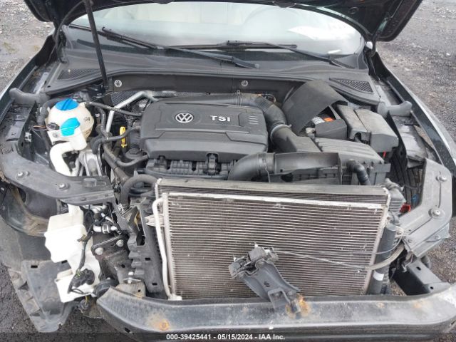 1VWAT7A38FC063526 Volkswagen Passat 1.8t Wolfsburg Edition