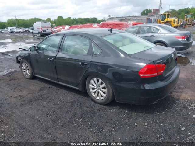 1VWAT7A38FC063526 Volkswagen Passat 1.8t Wolfsburg Edition
