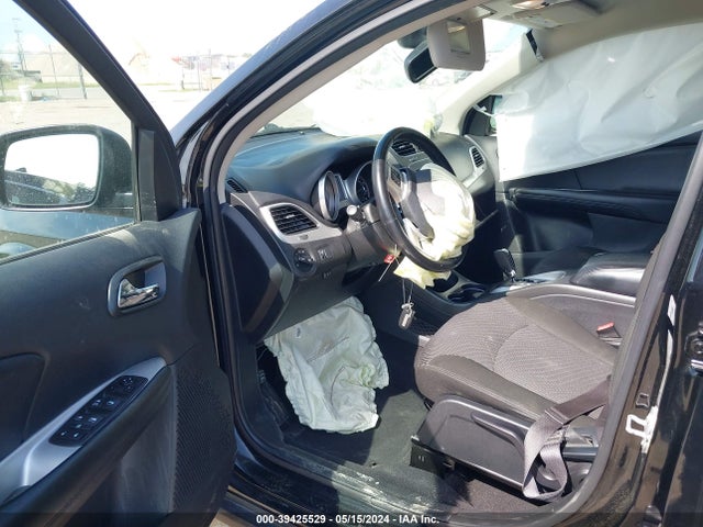 Dodge JOURNEY SE 2019 3C4PDCBB6KT836596 Image 5