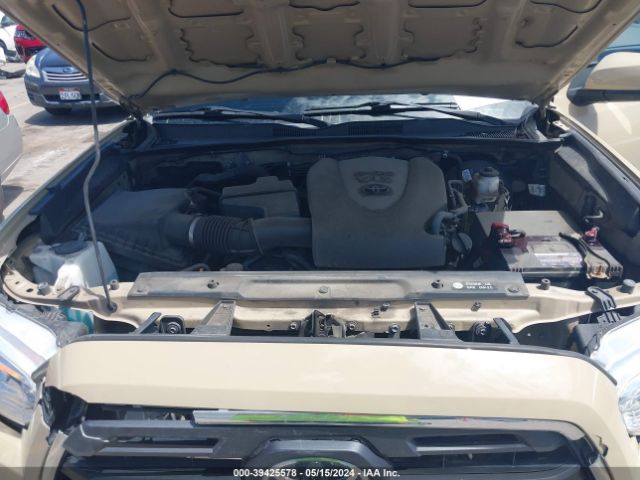 5TFSZ5AN0JX164105 Toyota Tacoma Sr5 V6