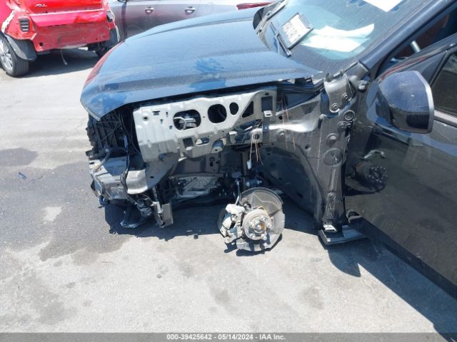 3FTTW8F95NRA35883 Ford Maverick Lariat