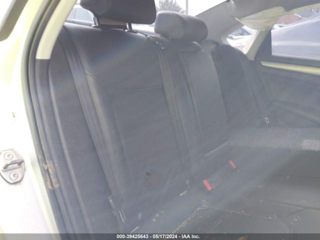 1VWAT7A39EC055448 Volkswagen Passat 1.8t Wolfsburg Edition