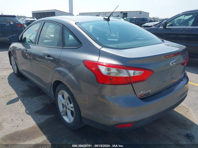 Ford FOCUS SE 2014 1FADP3F21EL405531 Image 3
