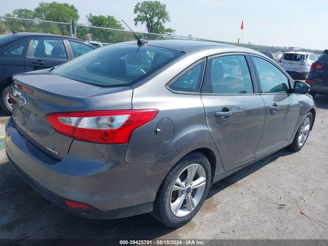 Ford FOCUS SE 2014 1FADP3F21EL405531 Image 4