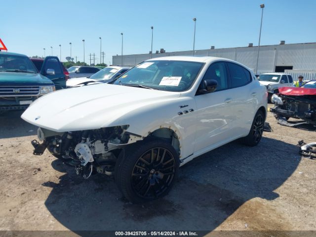 ZN661YUM0NX402942 Maserati Levante Modena