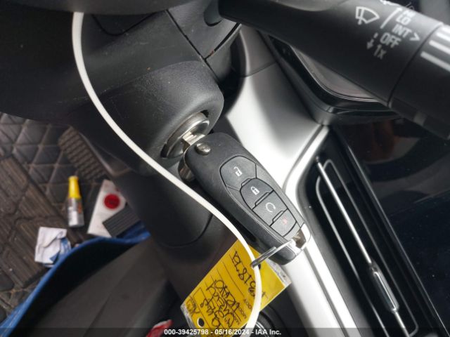 KL77LFE27RC020564 Chevrolet Trax Fwd Sp