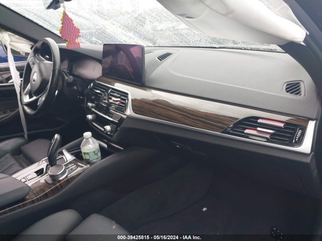 WBA13BJ00MCF64953 BMW 530i Xdrive
