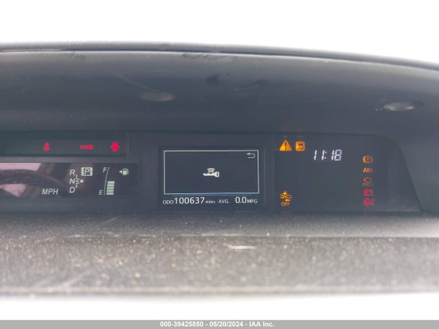 Toyota Prius V Five 2017 JTDZN3EU3HJ065680 Image 6