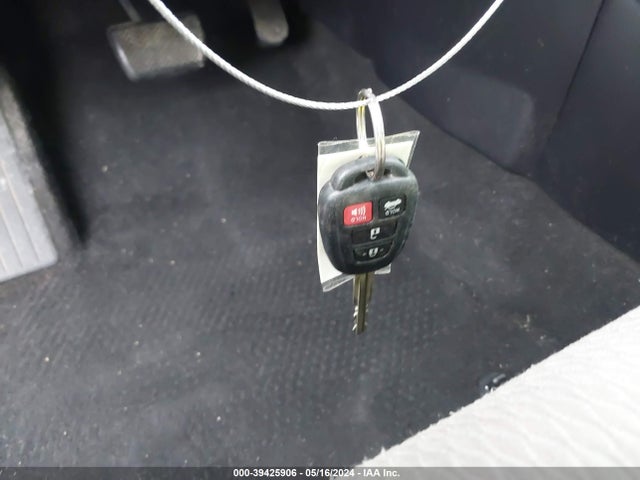 Toyota COROLLA LE 2016 2T1BURHE6GC533214 Image 11