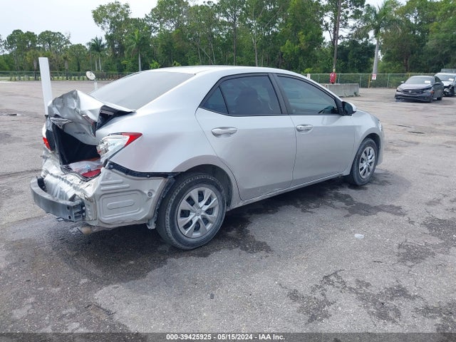 Toyota COROLLA L 2017 5YFBURHE1HP668750 Image 4