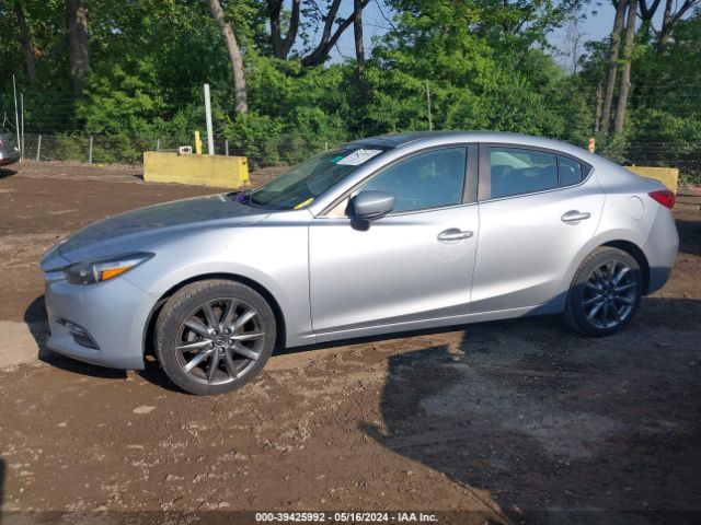 3MZBN1V39JM170985 Mazda Mazda3 Touring