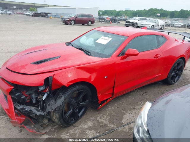 Chevrolet CAMARO 2SS 2018 1G1FH1R7XJ0104689 Image 2