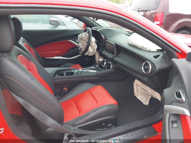 Chevrolet CAMARO 2SS 2018 1G1FH1R7XJ0104689 Image 5