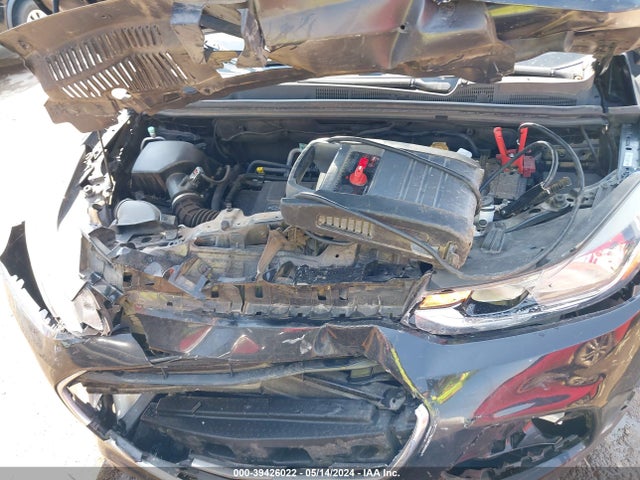 Chevrolet TRAX LS 2018 3GNCJKSB4JL333978 Image 10