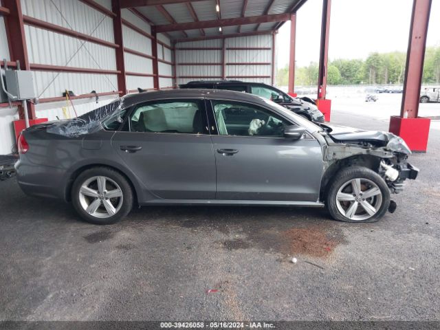 1VWAT7A30FC105414 Volkswagen Passat 1.8t Limited Edition