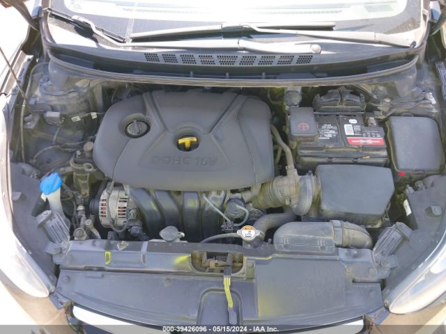 5NPDH4AE2FH610165 Hyundai ELANTRA SE