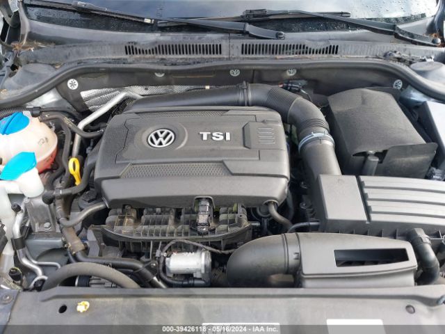 3VWD17AJ4HM313086 Volkswagen Jetta 1.8t Sport