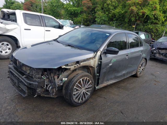 3VWD17AJ4HM313086 Volkswagen Jetta 1.8t Sport