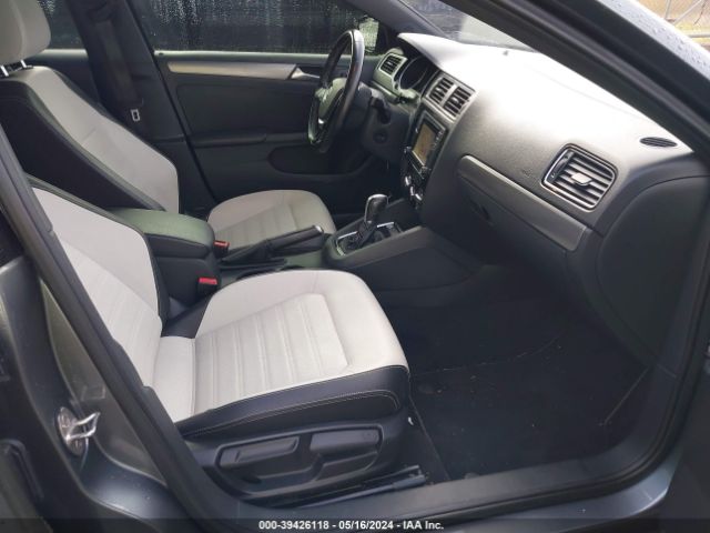 3VWD17AJ4HM313086 Volkswagen Jetta 1.8t Sport