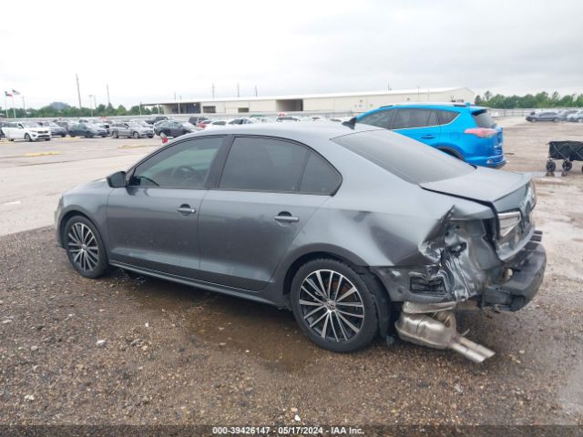 3VWD17AJ7FM211634 Volkswagen Jetta 1.8t Sport