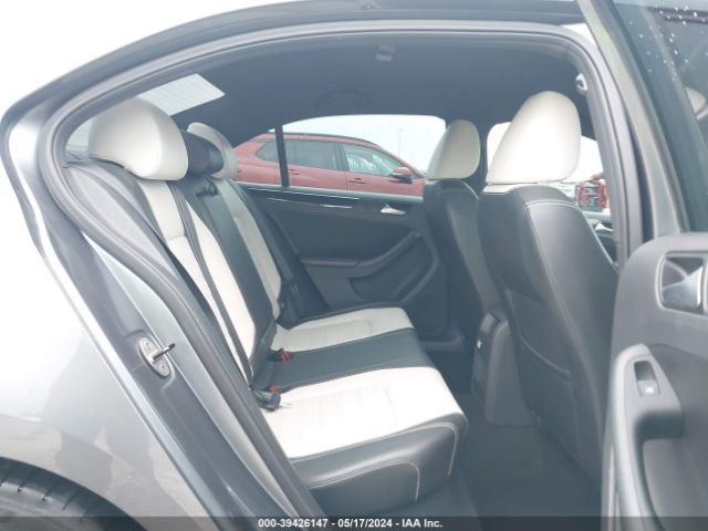 3VWD17AJ7FM211634 Volkswagen Jetta 1.8t Sport
