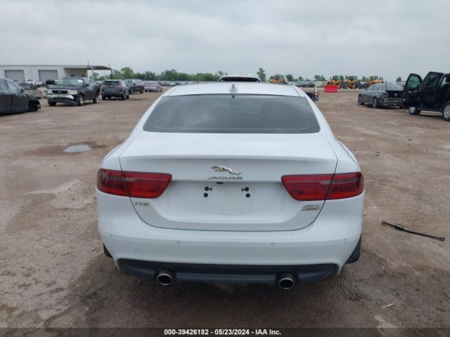SAJAH4EV2JCP17106 Jaguar Xe 35t Portfolio Limited Edition