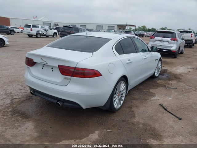 SAJAH4EV2JCP17106 Jaguar Xe 35t Portfolio Limited Edition