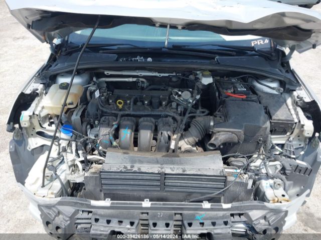1FADP3J29JL252978 Ford Focus Titanium