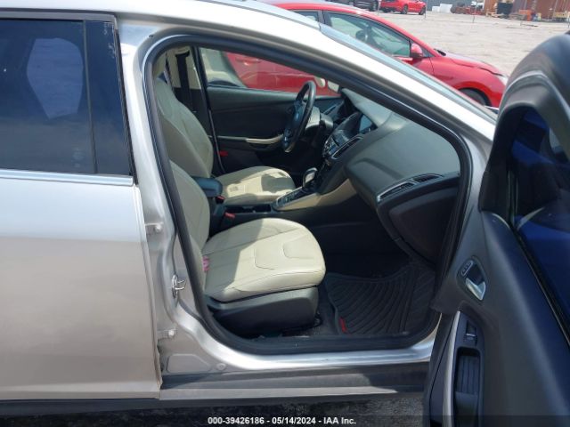 1FADP3J29JL252978 Ford Focus Titanium