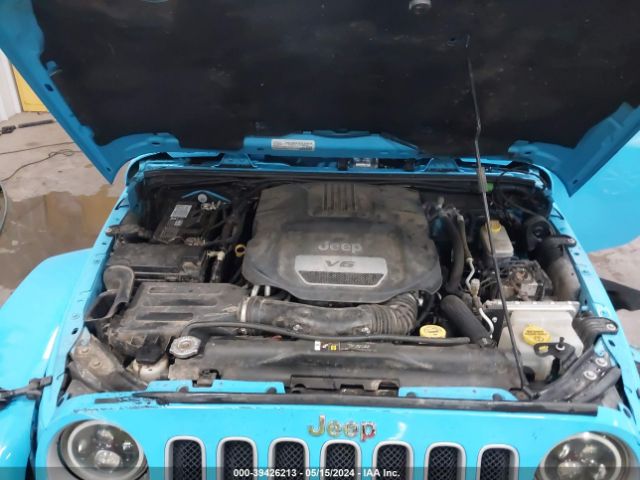 1C4BJWEG8JL825282 Jeep Wrangler Jk Unlimited Sahara