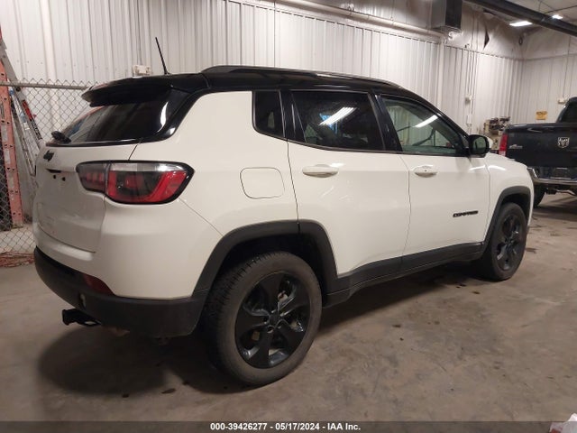 3C4NJCBB4KT649356 Jeep Compass Altitude Fwd