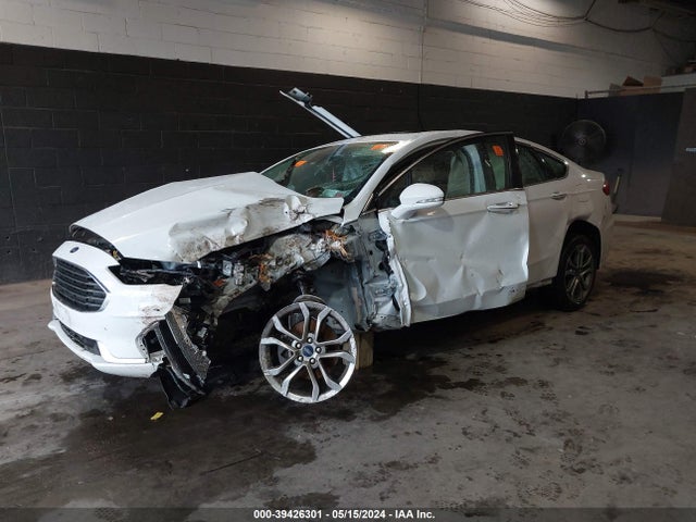 Ford FUSION SEL 2019 3FA6P0CD6KR237007 Image 2