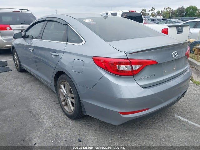Hyundai SONATA SE 2016 5NPE24AF5GH388687 Image 3