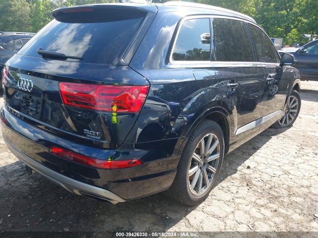 Audi Q7 3.0t Premium 2017 WA1LAAF71HD015254 Image 4