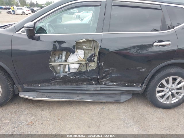 Nissan ROGUE SV 2017 5N1AT2MVXHC836417 Image 6