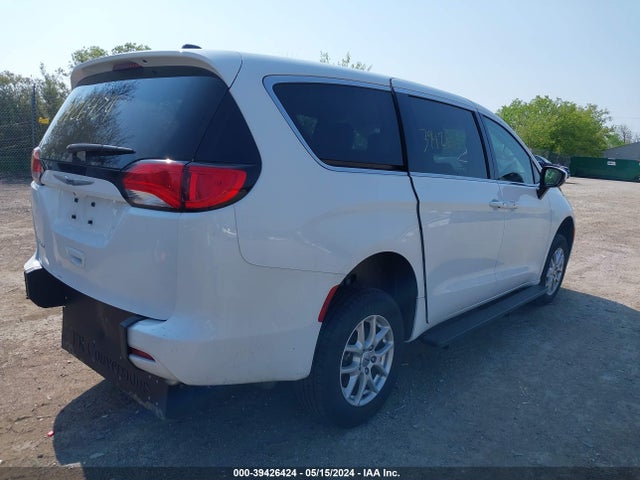 Chrysler Voyager Lx 2022 2C4RC1CG4NR103559 Image 4