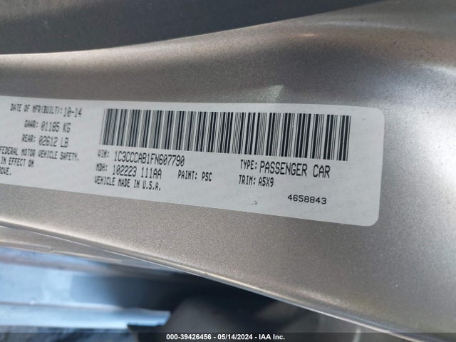 Chrysler 200 Limited 2015 1C3CCCAB1FN607790 Image 9