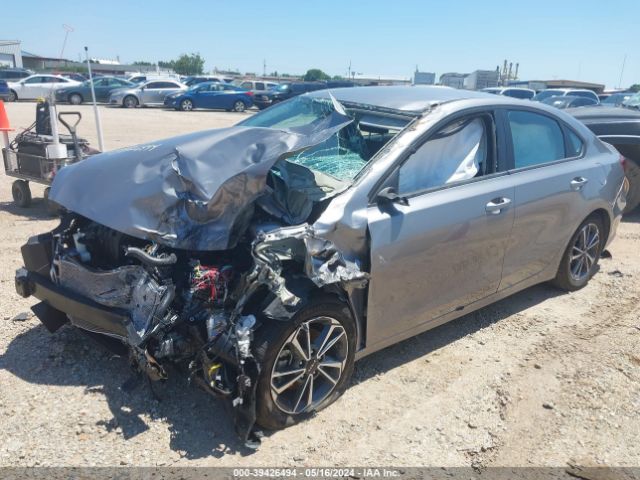3KPF24AD1PE566697 KIA Forte Lxs