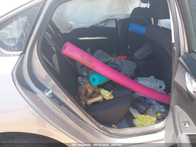 3KPF24AD1PE566697 KIA Forte Lxs