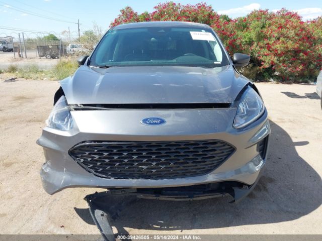 1FMCU0F62MUA00587 Ford ESCAPE S