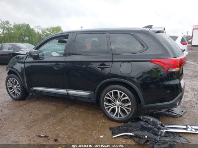 JA4AD3A32JJ003491 Mitsubishi Outlander Se
