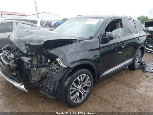 JA4AD3A32JJ003491 Mitsubishi Outlander Se