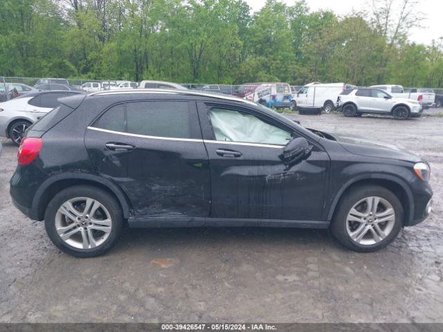 WDCTG4GBXLU027818 Mercedes-Benz Gla 250 4matic